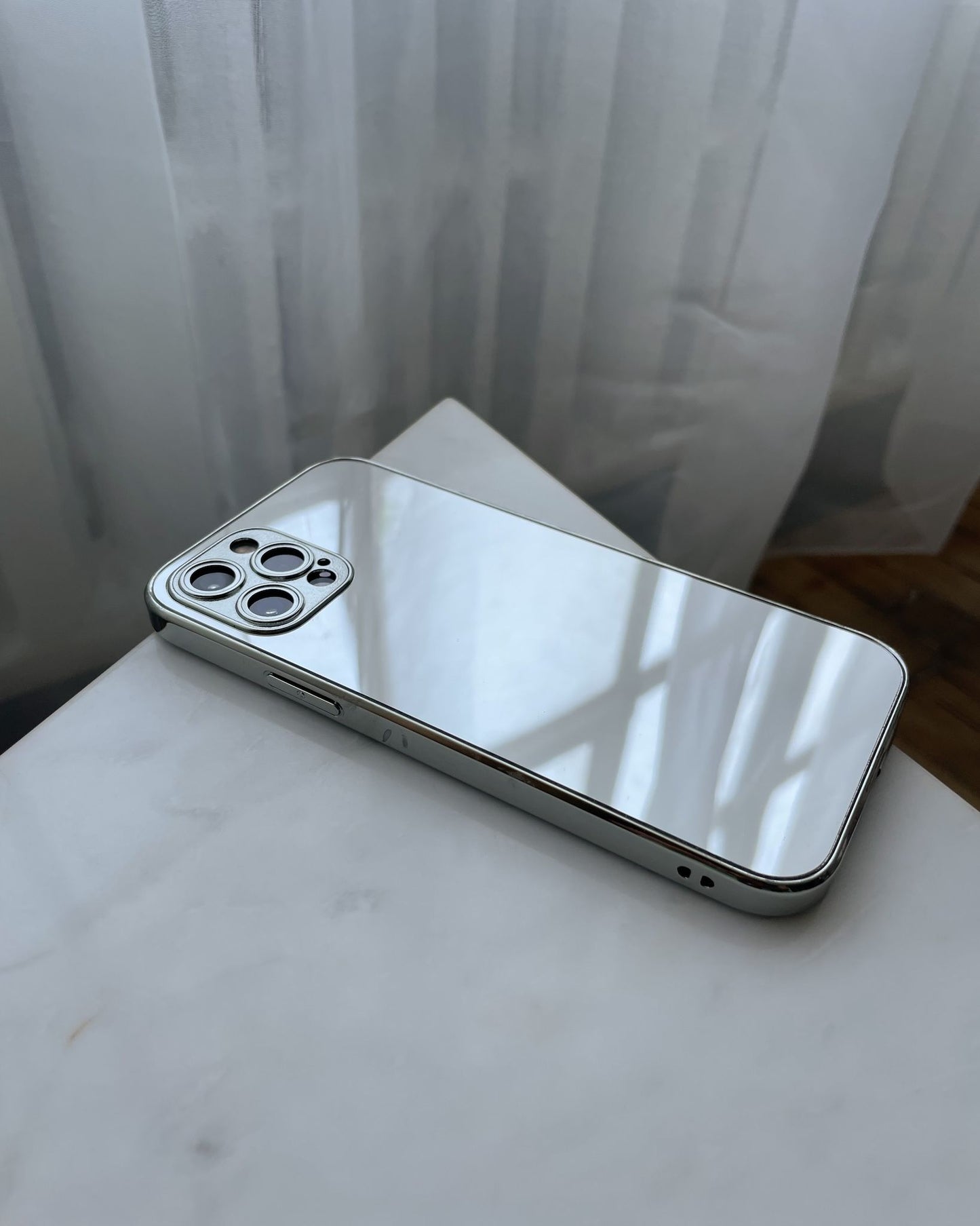Lucent Sleek Mirror iPhone Case